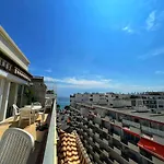 Colony Apartment With Parking, By Welcome To Cannes