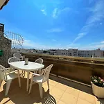 Colony Apartment With Parking, By Welcome To Cannes