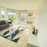 T2 Cannes Vue Degagee Colline, Mer A Pieds, 4 Pax