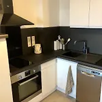 Appartement Neuf, Piscine, Terrasse, Vue Mer.