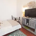 Charmant Studio