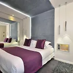 Cezanne Hotel