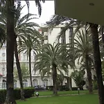 Jardins Croisette Pres Croisette