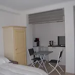 Studio, Le Pasteur, Cannes , Quartier Du Carlton , Rue Pasteur