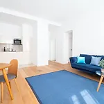 Appartements Proche Croisette, Casino, Plages, Centre Ville Et Gare