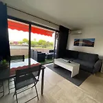 Studio Bord De Mer Avec Parking Prive