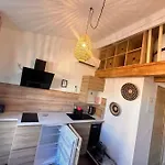 Les Appartements De Nana 10 - Studio Hypercentre, Rue Meynadier, Palais & Plage, Clim, Wifi