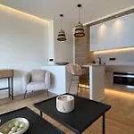 2 Pieces - Croisette