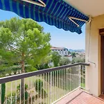 Appartement 3P 71 M2 Avec Parking Gratuit A Cannes