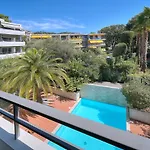 Appartement , Piscine, Terrasse, Proche Croisette