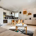 2-Bedroom Apartment In Grand Hotel