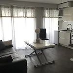 Elegant F2 With All Comforts In Center Of Cannes