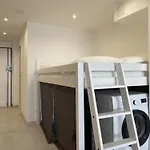 Studio Cabine A Cannes La Bocca - Vue Mer, Piscines, Parking, 200M De La Plage - Fr-1-609-74