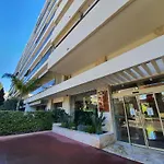 Jolies Lavandes, By Welcome To Cannes