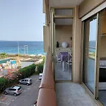 Bocca Baie T2 En Bord De Mer - Axelle Loc Appart