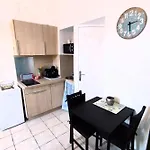 Charming Studio Ideal For Congresses And Holidays Live In Gazagnaire