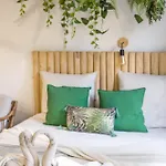 Jungle Room Cannes