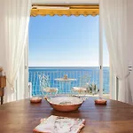 2-Br Apartment By The Beaches Magical Sea View