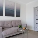 Studio Calme Et Climatise Au Coeur De Cannes