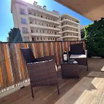 Les Arenes - Cannes Centre, Charmant 2 Pieces Recemment Renove De 45 M2 Avec Sa Terrasse De 10 M2