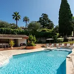 Dream Villa 300M2 & Stunning 4000M2 Private Garden