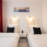 Stylish 2 Rooms In The Heart Of Cannes