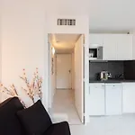 Stylish 2 Rooms In The Heart Of Cannes