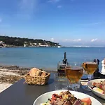 Chez Jude Le Suquet