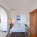 Wonderful 3 Bedroom Overlooking The Old Port