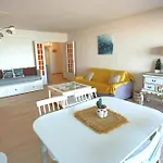 Apartment Seaside