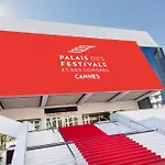 A&H Homes - Cannes Beach - Near Train Station