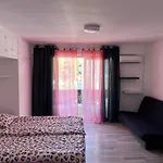 Studio Modern