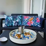 Cannes Studio Near Croisette Plage