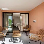 L\'Azur - T2 Avec Jardin, Piscine, Tennis, Vue Mer