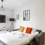 Charming 2Rooms Apartmentheart Of Cannes
