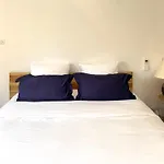 Cannes Appartement independent en Rez de jardin de maison