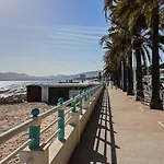 Superbe Appartement A Cannes / 3 Chambres