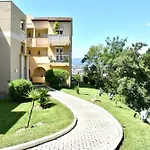 Magnifique Appartement 2 Pieces Au Calme