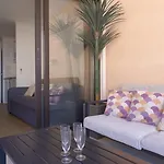 Serene Azure Apt With Riveria View
