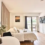 Evasion Cannes : Baignoire Spa, Ac, Wifi, Netflix