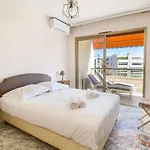 The Fifth Sky - Terrace & Parking Near Sea