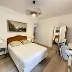Pah1 - Tres Beau 2 Pieces Dans Une Rue Pietonne