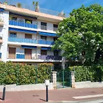 Cannes Studio Air Conditionne Et Bon Wifi