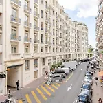 Magnifique 2 Pieces Avec Balcon Proche Martinez Et Croisette