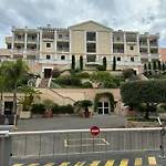 Villa Francia Residence Piscine Tennis A 500M Des Plages De Cannes