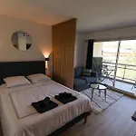 Cosy Appartement, Centre-Ville Cannes, Terrasse, Clim