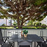 Studio Tres Spacieux Et Design Le Bella Climatise