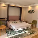 Luxury Studio