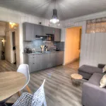 Alc - Ff39 - 9 Min Palais And Beaches