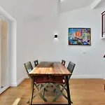 Le Charmant Sublime Maison De Ville Dans Le Suquet Au Calme